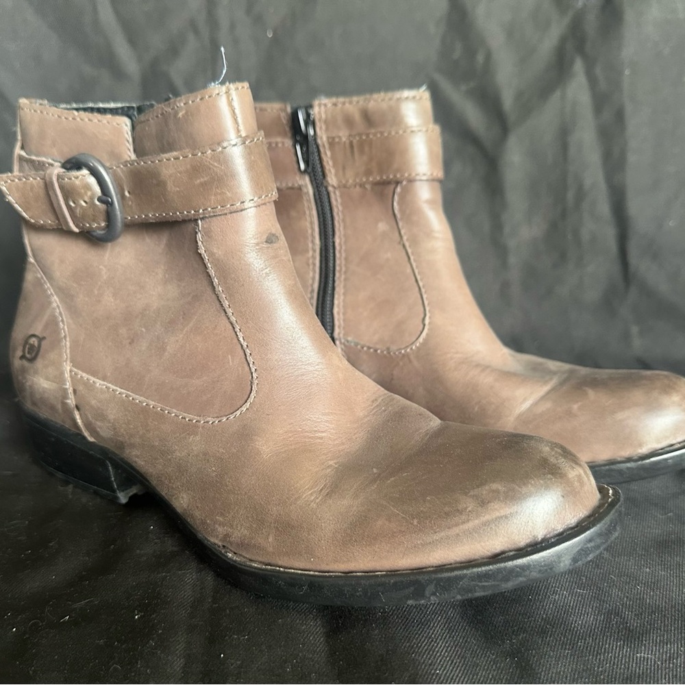 Women’s Børn Born Brown Leather Ankle Boots Sz 6 36.5